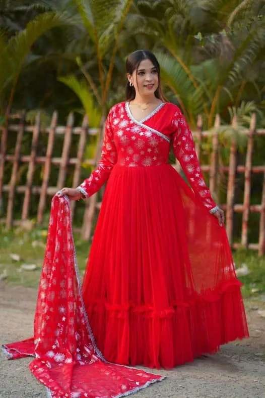 প্রিমিয়াম নেট ফ্যাব্রিক গাউন 🥰