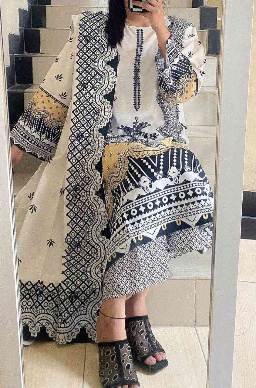 Fashionable Cotton Kameez Set