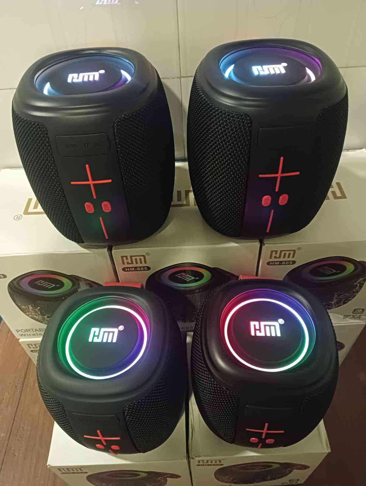 HM-805 Portable Wireless Speaker – IPX4 Waterproof & RGB Light
